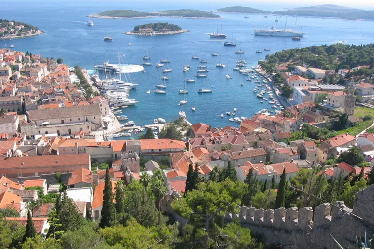 05-Hvar